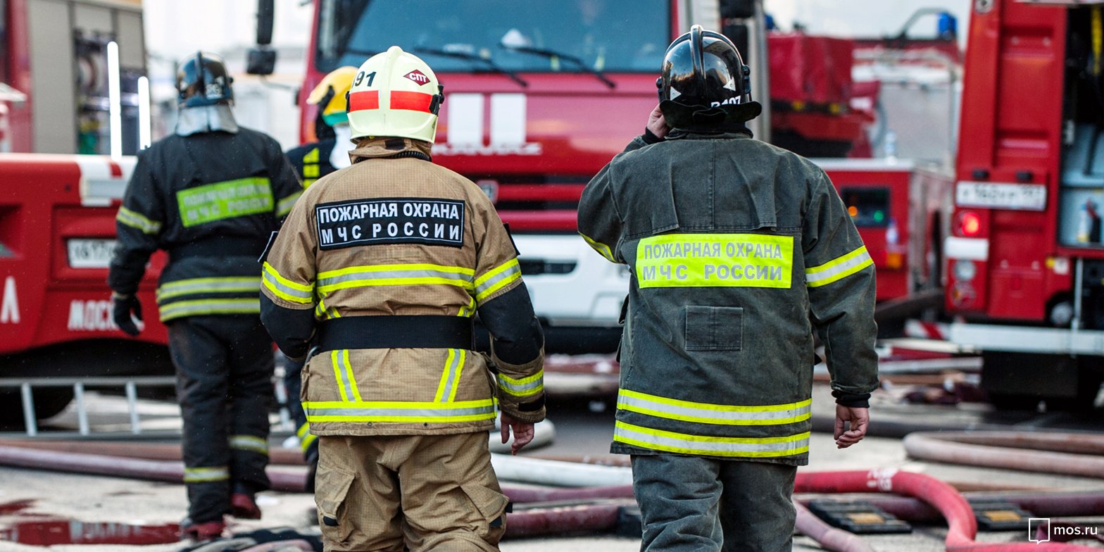 Сгоревший завтрак в кафе на 13-й Парковой привлек пожарных